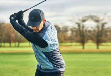 The Complete Guide to FootJoy Golf Clothing: Performance, Comfort and Year-Round Versatility