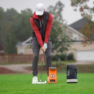 bushnell-launch-pro-golf-launch-monitor-on-range_1.jpg